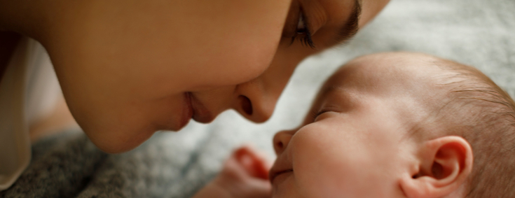 Mutter und Baby Nähe Fürsorge